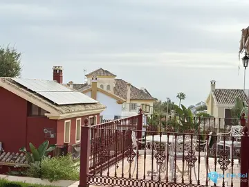 5 bedroom House for Sale in Benalmadena Costa