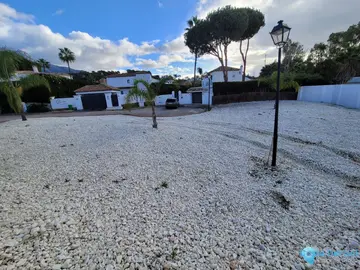 802m2 Plot for Sale in Nueva Andalucía-87432