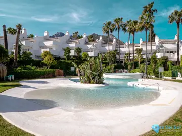 3 bedroom House for Sale in Sierra Blanca-104629