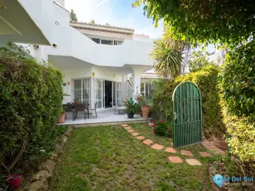 3 bedroom House for Sale in Sierra Blanca-104632