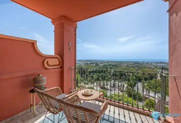 4 bedroom Apartment for Sale in Monte Halcones-104679