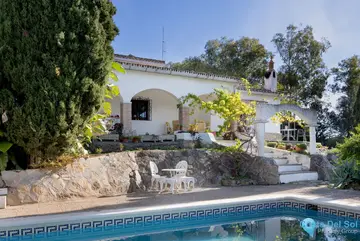 4 bedroom House for Sale in San Enrique