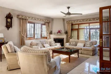 4 bedroom House for Sale in San Enrique-104706