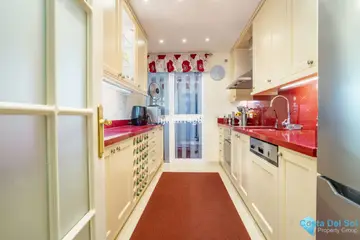 2 bedroom Apartment for Sale in Puerto Banús-104746