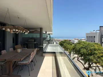 4 bedroom Apartment for Sale in Estepona-104805