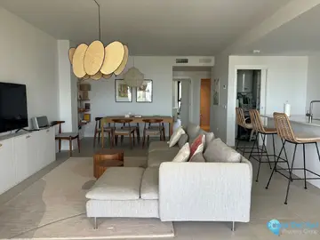 4 bedroom Apartment for Sale in Estepona-104812