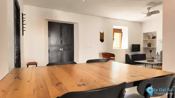 8 bedroom House for Sale in Alora-104831