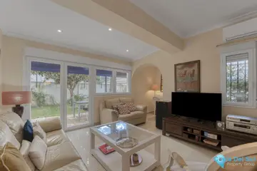5 bedroom House for Sale in Málaga-90012