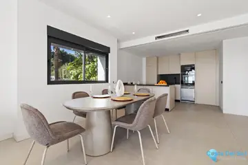4 bedroom Apartment for Sale in El Paraiso-90006