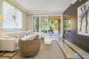 3 bedroom Apartment for Sale in Nueva Andalucía-90027