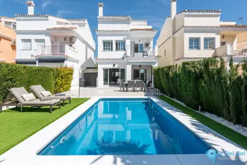 4 bedroom House for Sale in Bel Air-104921