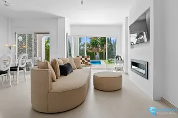 4 bedroom House for Sale in Bel Air-104922
