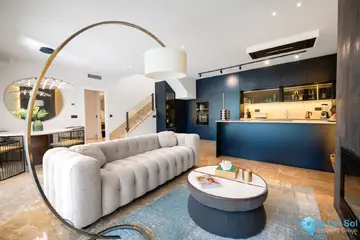 3 bedroom House for Sale in Marbella-90115