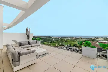 2 bedroom Apartment for Sale in Calanova Golf