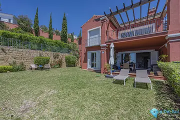 3 bedroom Apartment for Sale in La Mairena-105073