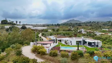 3 bedroom House for Sale in Alhaurín el Grande-105092