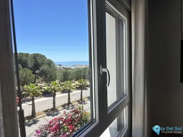 4 bedroom House for Sale in La Cala de Mijas-90217