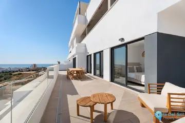 4 bedroom Apartment for Sale in La Cala de Mijas