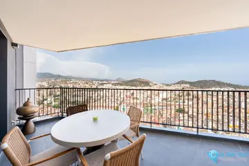 3 bedroom Apartment for Sale in Málaga-77422
