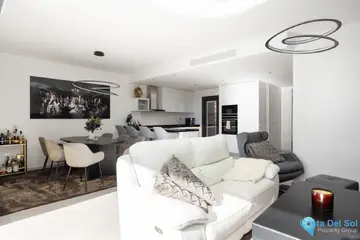 3 bedroom House for Sale in Estepona-88198