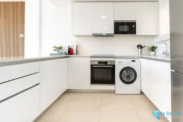 4 bedroom House for Sale in La Cala de Mijas-105190
