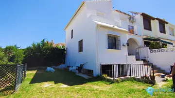 3 bedroom House for Sale in Atalaya