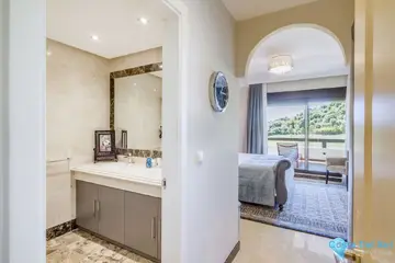 4 bedroom House for Sale in Estepona-77505
