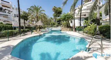 4 bedroom Apartment for Sale in Elviria