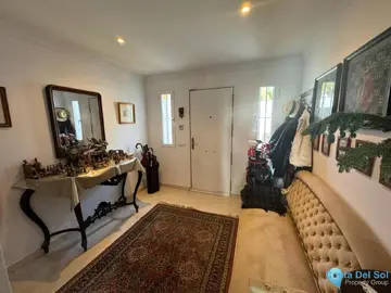 4 bedroom House for Sale in Nueva Andalucía-21769