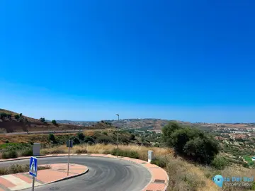 4932m2 Plot for Sale in Mijas Golf-21832