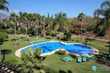 3 bedroom Apartment for Sale in The Golden Mile