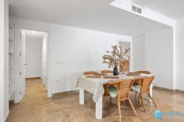 3 bedroom Apartment for Sale in The Golden Mile-21862