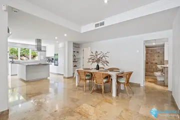 3 bedroom Apartment for Sale in The Golden Mile-21858