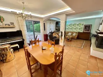 5 bedroom House for Sale in Nueva Andalucía-21949