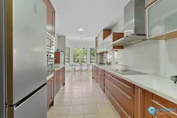 3 bedroom Apartment for Sale in Sierra Blanca-22114