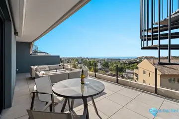 3 bedroom Apartment for Sale in Estepona-22113