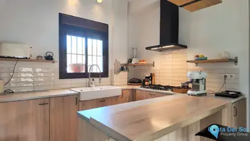 6 bedroom House for Sale in Alora-22157