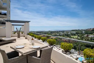 3 bedroom Apartment for Sale in Los Flamingos