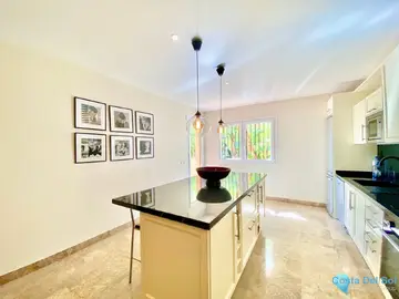 3 bedroom Apartment for Sale in The Golden Mile-22215
