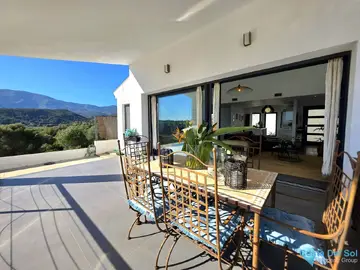 4 bedroom House for Sale in Estepona-22275