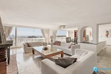 2 bedroom Apartment for Sale in Torremolinos