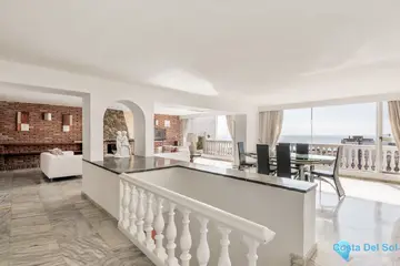 2 bedroom Apartment for Sale in Torremolinos-22310