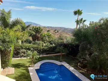 4 bedroom House for Sale in Riviera del Sol-22367