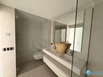3 bedroom Apartment for Sale in New Golden Mile-22404