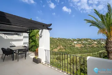 3 bedroom Apartment for Sale in La Quinta-22522