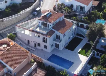 5 bedroom House for Sale in El Faro