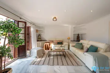 3 bedroom Apartment for Sale in The Golden Mile-22619