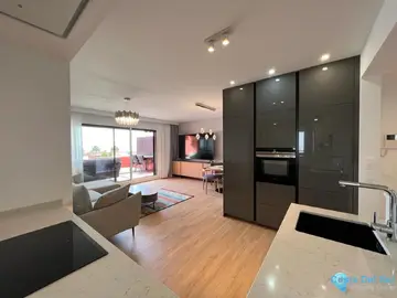 3 bedroom Apartment for Sale in New Golden Mile