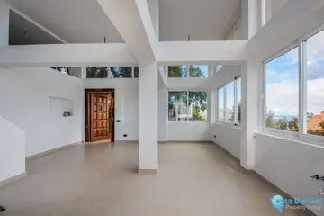 3 bedroom Apartment for Sale in La Mairena-22887