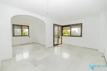 3 bedroom Apartment for Sale in Torremolinos-22971